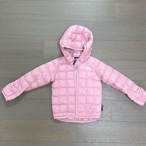 North Face Baby Girl 18-24 months lightweight Hooded Jacket Pink